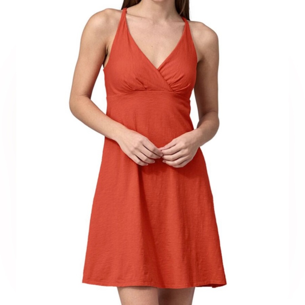 Patagonia dress in Orange large